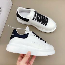 Picture of Alexander McQueen Shoes Men _SKUfw85831325fw